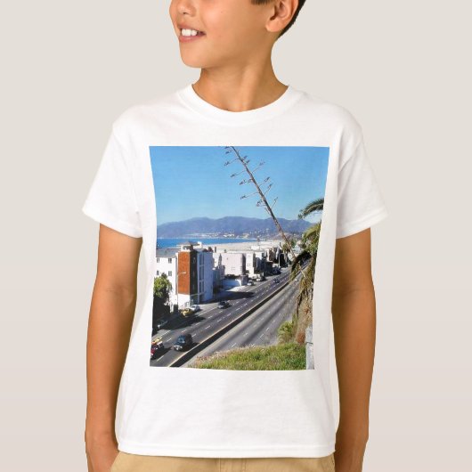 ビーチのサンタモニカの海 Tシャツ (正面)