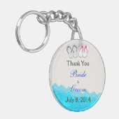 ビーチのサンダルの結婚は感謝していしています キーホルダー (正面左)