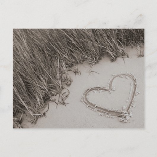 ビーチのハートのセピア色の郵便はがき ポストカード (正面)