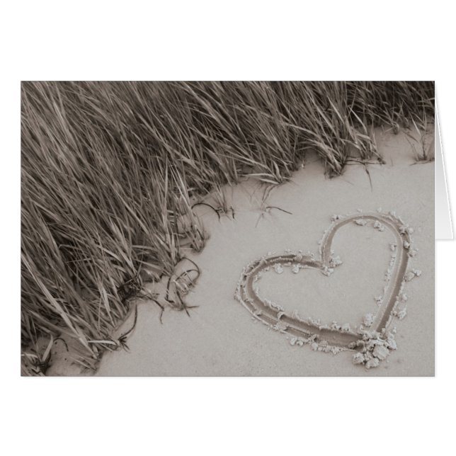 ビーチのハートのセピア色 (正面横)