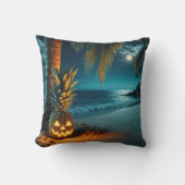 ビーチの上のジャック・オ・ランタン クッション (正面)