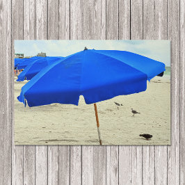 ビーチの傘が砂の中に入る ドアマット