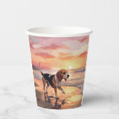 ビーチの夕日とサンディポーズのビーグル犬 紙コップ (正面)