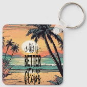 ビーチの夕日、人生はビーチサンダルで良い キーホルダー (裏面)