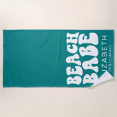 ビーチの妖艶なテールクールな独身最後の夜のレトロパーティ ビーチタオル (正面)