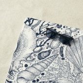 ビーチの宝物，貝殻，カニ，サンゴと海 ビーチタオル (インサイチュ)