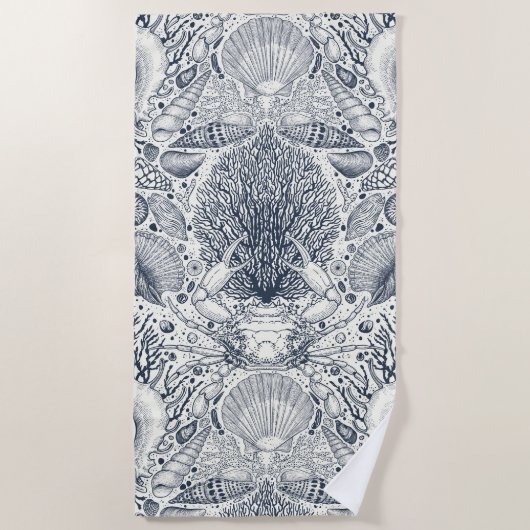 ビーチの宝物，貝殻，カニ，サンゴと海 ビーチタオル (正面)