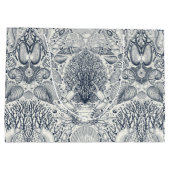 ビーチの宝物，貝殻，カニ，サンゴと海 ラージペーパーバッグ (裏面)