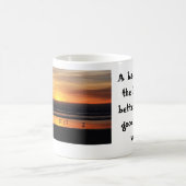 ビーチの悪い日はよいですより… コーヒーマグカップ (中央)