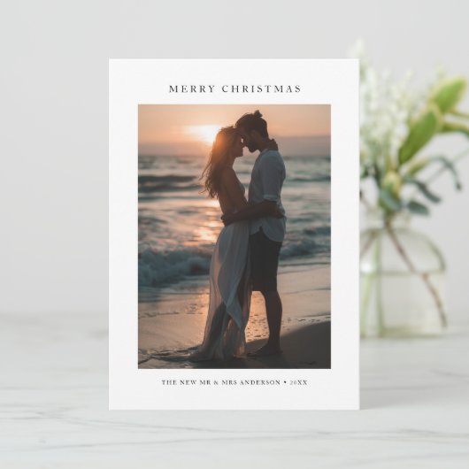 ビーチの新婚クリスマスの熱帯サンセット写真 シーズンカード (スタンド正面)