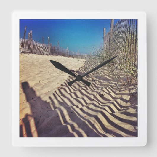ビーチの時間 スクエア壁時計 (正面)