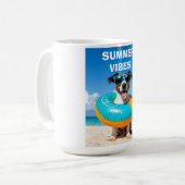ビーチの犬の夏の雰囲気 コーヒーマグカップ (正面左)