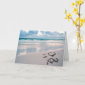 ビーチの砂に「I Love You」, 砂浜に「愛してる」 カード (黄色い花)