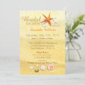 ビーチの砂の貝殻のビーチのブライダルシャワー 招待状 (スタンド正面)