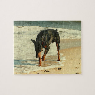 ビーチの絵画のイメージのドーベルマン犬 ジグソーパズル