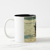 ビーチの絵画のイメージのドーベルマン犬 ツートーンマグカップ (左)