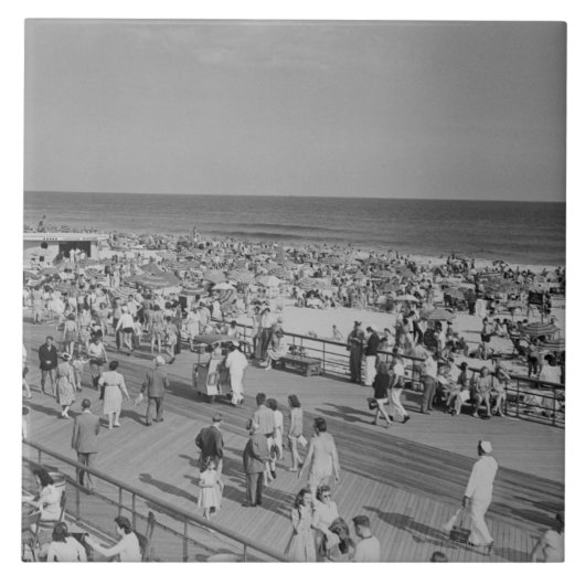 ビーチの群集 タイル (正面)