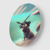 ビーチの芸術絵画を楽しむパグ ラージ壁時計 (傾斜)