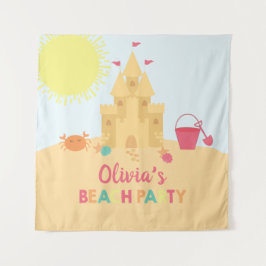 ビーチの誕生日パーティーの砂の城 タペストリー