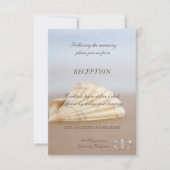 ビーチの貝殻とハートのレセプション 招待状 (正面)