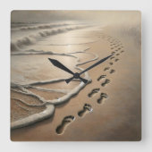 ビーチの足跡と海の泡 スクエア壁時計 (正面)