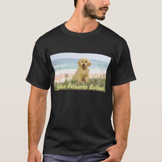 ビーチのTシャツのゴールデン・リトリーバーの子犬 Tシャツ (正面)