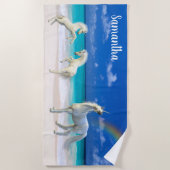 ビーチのUnicorn Foals パーソナライズされた ビーチタオル (正面)