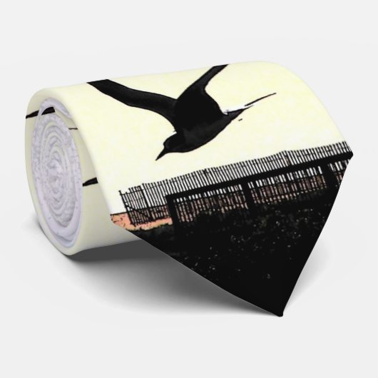 ビーチのWindbreakの塀及びカモメの芸術のタイ ネクタイ (ロール)