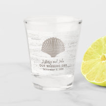 ビーチをテーマにした結婚式 ウッドグレイン