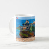 ビーチアーマー – アサルト水陸両用車 コーヒーマグカップ (正面左)