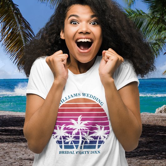 ビーチウェディングにぴったりな花嫁の仲間たち Tシャツ