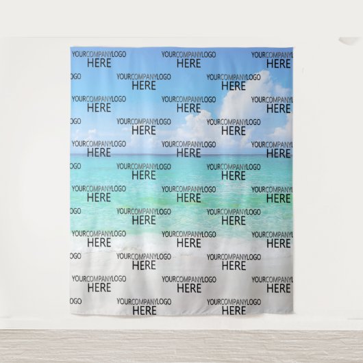 ビーチカスタムビジネス ロゴ ステップ＆リピート バックドロップ タペストリー (正面)