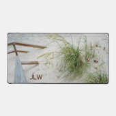 ビーチグラスホワイトサンドデューンコースタルフォト デスクマット (正面)