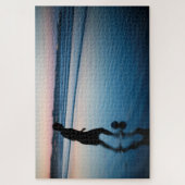 ビーチサッカーの夜明け ジグソーパズル (縦)