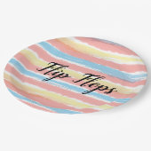ビーチサンダルタイポグラフィイエローピンクブルーストライプズ ペーパープレート (アングル)