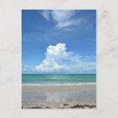 ビーチシースケープと雨雲の写真 ポストカード (正面)