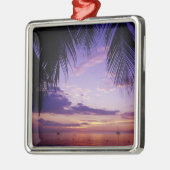 ビーチズアットネグリル，ジャマイカ2 メタルオーナメント (左)