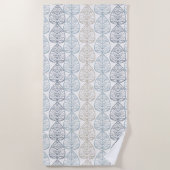 ビーチタオルと抽象芸術植物オーナメント。 ビーチタオル (正面)