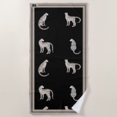 ビーチタオルモンステラ葉植物と名前をカスタムする ビーチタオル (正面)