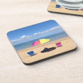 ビーチチェアの傘の海場面ハワイのコースター コースター (左側)