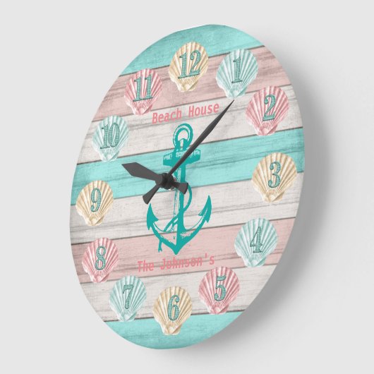 ビーチティール(緑がかった色)&コーラルシーシェルズ&いかり ラージ壁時計 (傾斜)