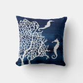 ビーチハウスネイビー航海のヴィンテージシーホースコーラル クッション (正面)