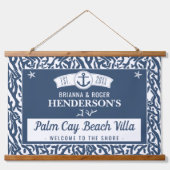 ビーチハウス航海のコーラルパタパーソナライズされたーン 吊り下げ型タペストリー (正面)