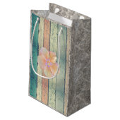 ビーチハウス色彩の鮮やかウッドストライプのティール（緑がかった色）ピンクサンド スモールペーパーバッグ (裏面アングル)