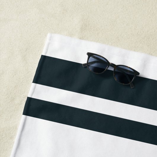 ビーチバチェロレッテガールズウィークエンドトリップカスタム ビーチタオル (インサイチュ)