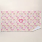 ビーチパーソナライズされたタオル赤ちゃんガールゾーンズピンク ビーチタオル (正面)