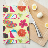 ビーチパーティービーチサンダルサングラスビーチボールイエロー キッチンタオル (四つ折り)