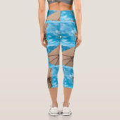 ビーチパーティーブルースサン海の傘ポップ・アートの色 カプリレギンス (裏面)