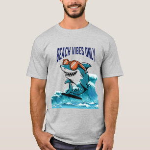 ビーチビーブのみ – クールサングラス付きサメ Tシャツ