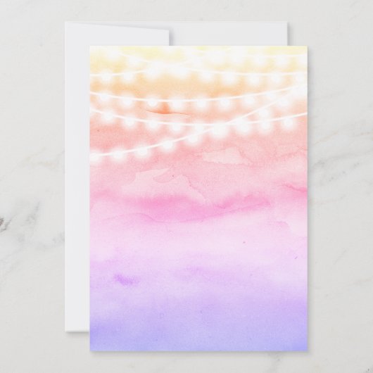 ビーチピンクの水の色の文字列のライトスウィート16 招待状 (裏面)